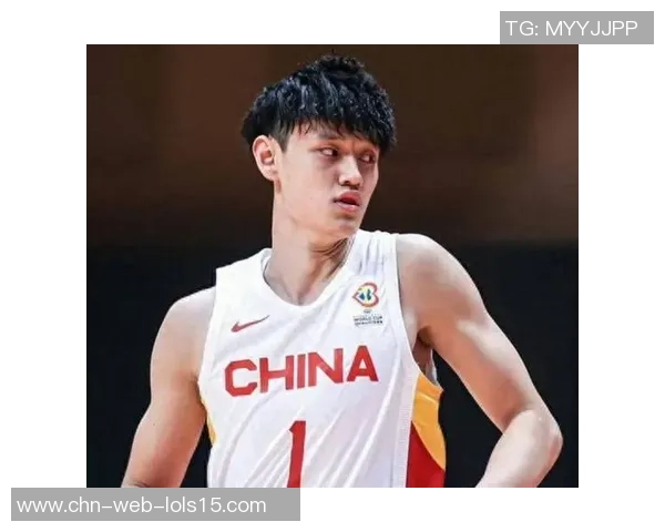 曾凡博崭露头角引领篮球新风潮展现年轻球员无限潜力与未来希望